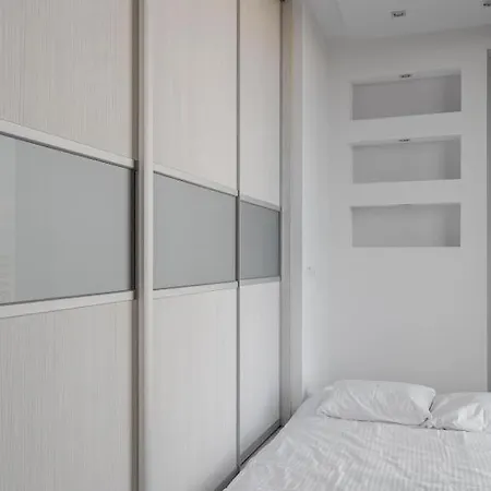 Appartement Grojecka 194 By Nyx